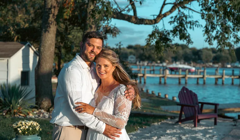 The couple under the oak in the last of the light — Annapolis